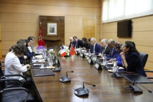 السيد الوزير يجري مباحثات من أجل تعزيز الشراكة الاستثنائية بين المملكة المغربية والجمهورية الفرنسية
